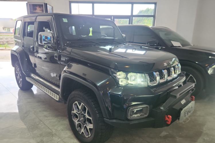 Used BAIC Off-Road BJ40 2019 PLUS 2.3T Automatic Four-Wheel Drive Flagship Edition China VI Emission Standard Front Right 45 Deg