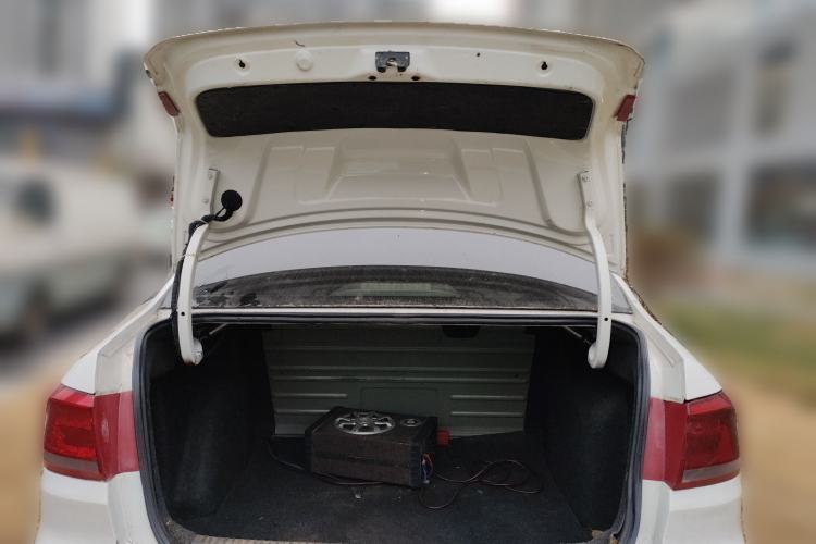 Used Volkswagen Santana 2013 1.6L Automatic Fashion Edition
