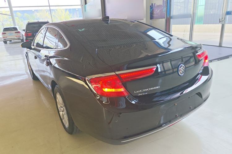 Used Buick LaCrosse 2018 30H Elite Edition