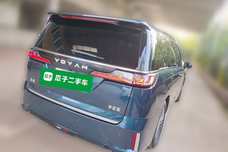 Used VOYAH Dream 2025 PHEV Four-Wheel Drive Prestige Kunpeng Edition
