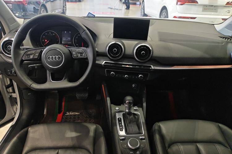 Used Audi Q2L 2024 35TFSI Fashionable and Dynamic Edition