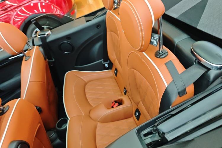 Used MINI MINI 2018 1.5T COOPER CABRIO Artist