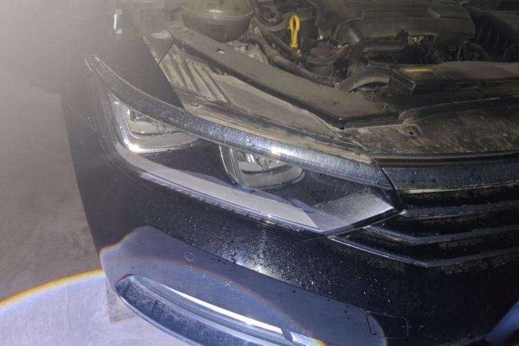 Used Volkswagen Magotan 2018 330TSI DSG Luxury Model Exterior 6