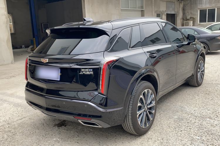 Used Cadillac XT5 2025 2.0T Luxury Version Rear Right 45 Deg