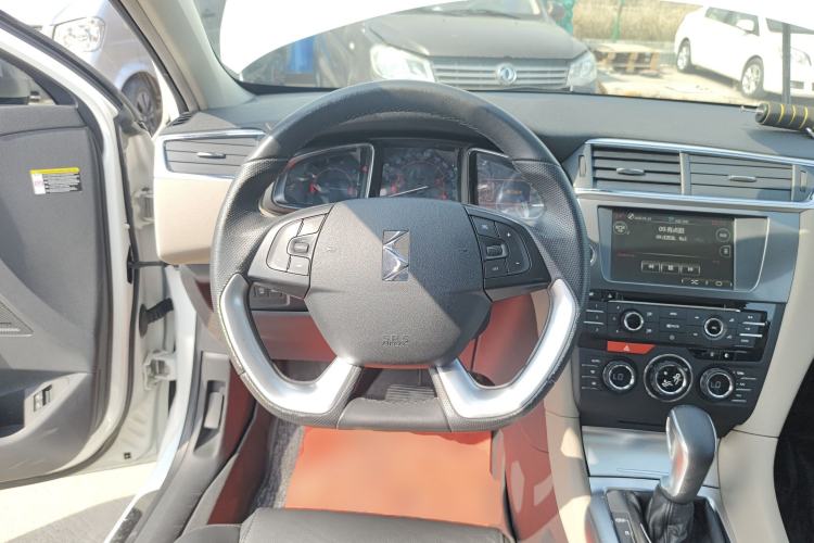 Used DS 6 2016 1.6T Luxury Edition THP160