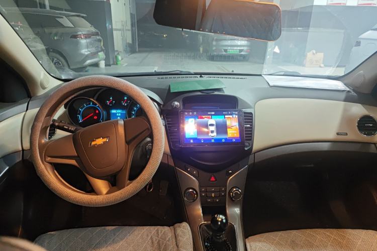 Used Chevrolet Cruze 2015 1.5L Classic SE MT