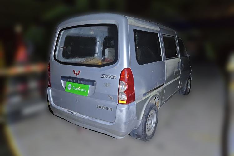 Used Wuling Rongguang 2011 1.2L Base Version
