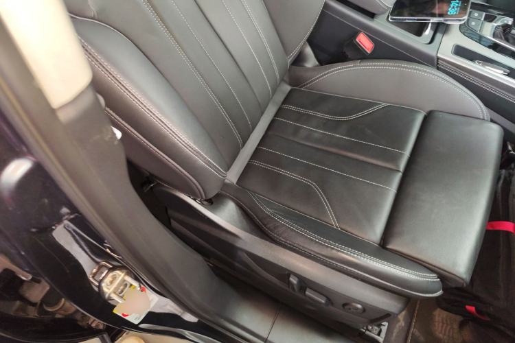 Used Audi Q5L 2022 40T Luxury Dynamic Model