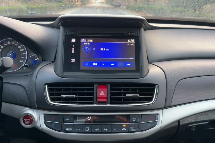 Used Honda Crosstour 2014 2.4L Luxury Edition
