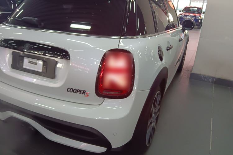 Used MINI MINI 2023 Facelift 2.0T COOPER S Artist Five-Door Edition