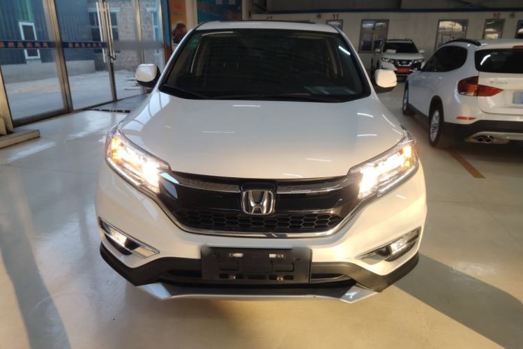 Used Honda CR-V 2016 2.0L two-wheel drive Urban Edition
