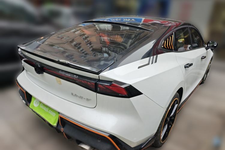 Used CHANGAN UNI-V 2023 1.5T Sport Edition Exterior 5