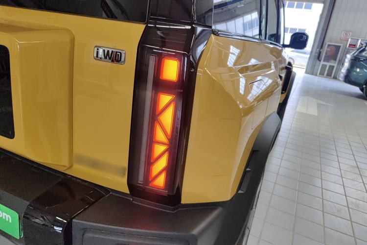 Used Chery Fulwin X3L 2025 Model 205 All-Wheel Drive High-Energy Edition Right Rear Taillight