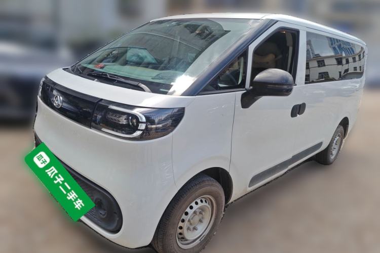 Used SAIC MAXUS Dana V1 2024 V1 Short Wheelbase Low-Roof Multi-Function Version (51 kWh)