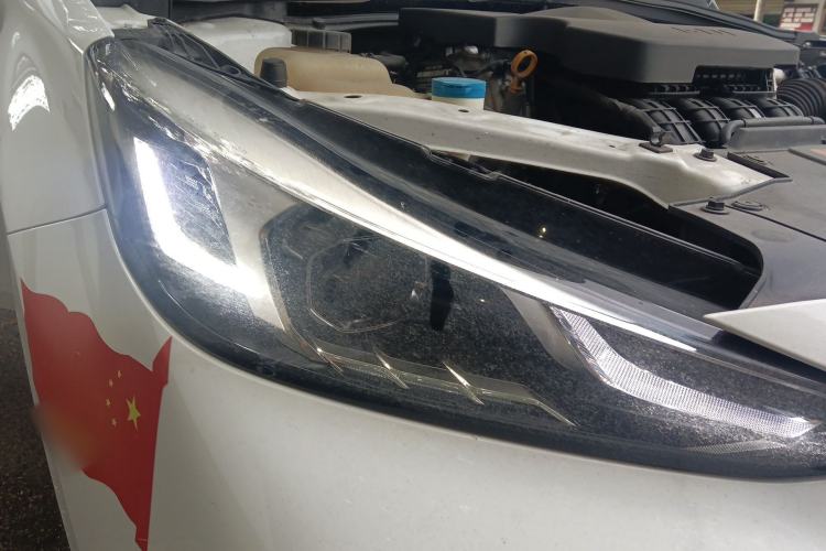 Used MG 5 2022 180 DVVT Manual Youth Luxury Edition
