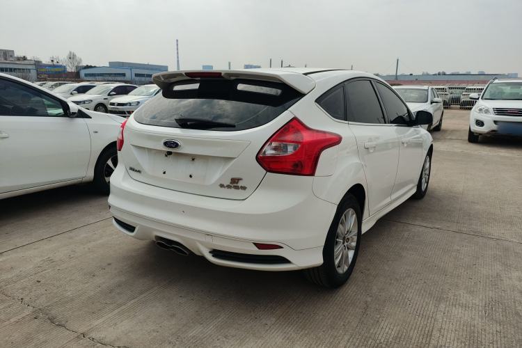 Used Ford Focus 2012 Hatchback 1.6L Manual Comfort Model