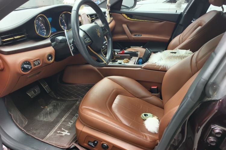 Used Maserati President 2017 3.0T Standard Model Left Front Seat