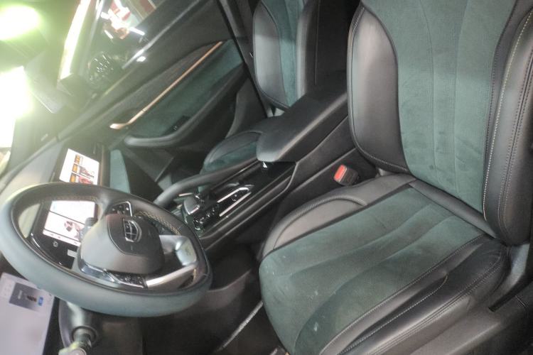 Used Geely Auto Monjaro L 2021 2.0TD DCT EVO Two-Wheel Drive Smart Luxury Version
