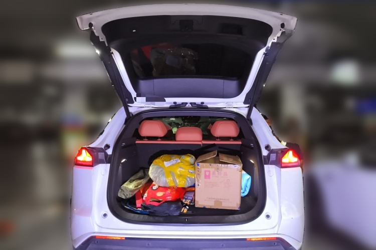 Used Deepal S07 2024 215Max Range-Extended Version Trunk