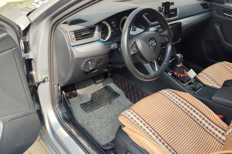 Used Skoda Superb 2018 TSI330 DSG Comfort Edition China VI Standard