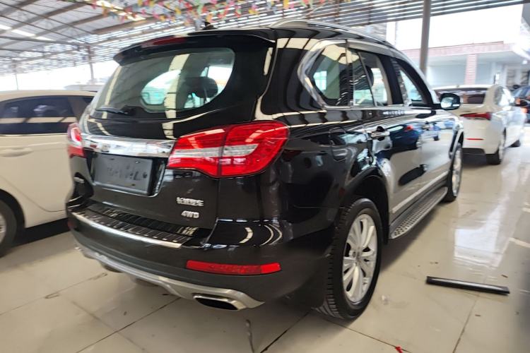 Used Haval H8 2017 2.0T Gasoline Four-Wheel Drive Luxury Model