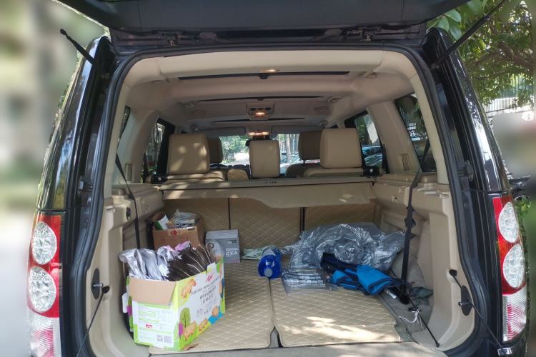 Used Land Rover Discovery 2010 4.0 V6 HSE Gasoline Model
