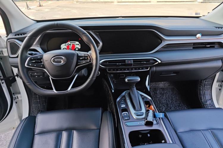 Used GAC Trumpchi GS4 2022 270T Automatic Smart Drive Technology Edition (Upgraded Version) Center Console
