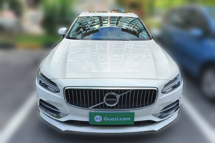 Used Volvo S90 2018 T5 Prestige Edition Front
