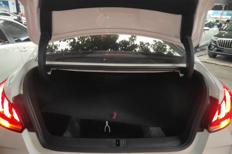 Used MG 5 2023 180 DVVT CVT Fashion Edition