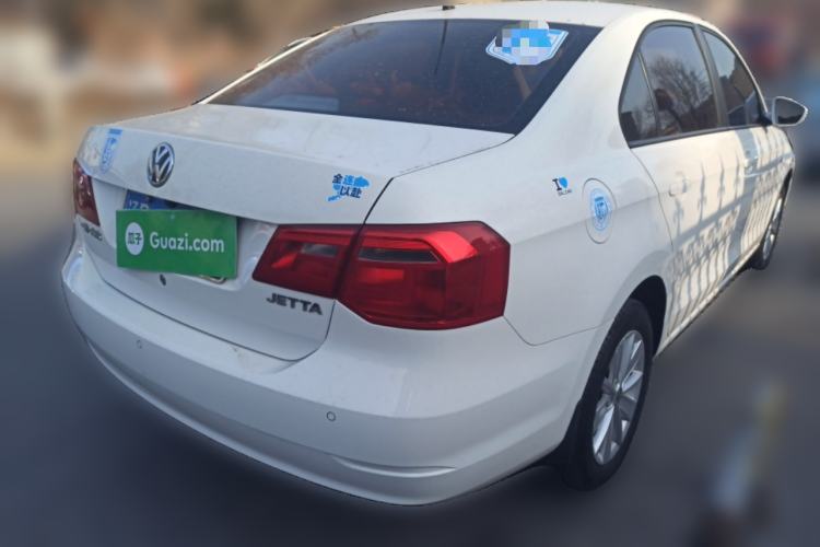 Used Volkswagen Jetta 2015 1.6L Manual Comfort Model