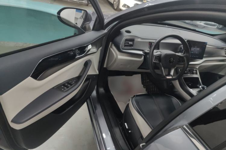 Used BYD Qin PLUS 2021 DM-i 55KM Flagship Model
