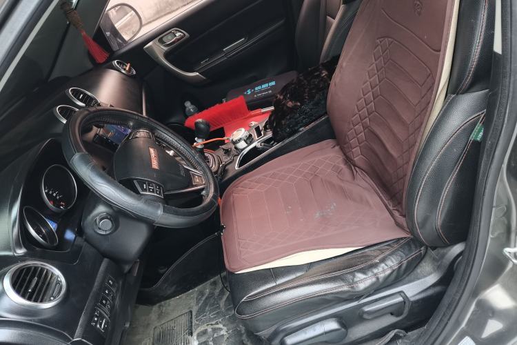 Used Haval H6 2014 Upgraded Model 1.5T Manual Two-Wheel Drive Elite Version