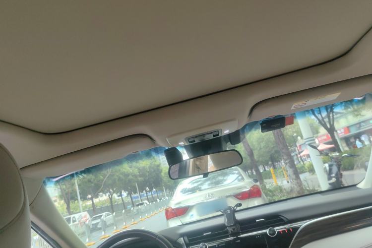 Used Toyota Camry 2019 Revised Version 2.5G Luxury Edition
