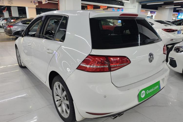 Used Volkswagen Golf 2016 280TSI Automatic Flagship Model Rear Left 45 Deg