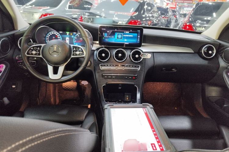 Used Mercedes-Benz C-Class 2019 C 260 L 4MATIC Sport Edition
