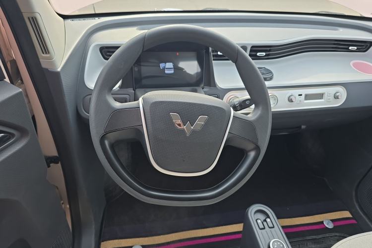 Used Wuling Hongguang MINIEV 2022 Macaron Premium Model – Lithium Iron Phosphate