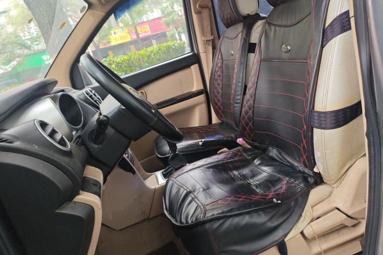 Used CHANGAN KAICHENG Ounuo S 2012 1.5L Standard Version
