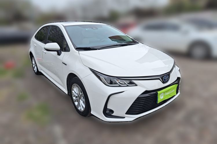 Used Toyota Corolla 2021 Dual-Motor 1.8L E-CVT Elite Edition Front Right 45 Deg