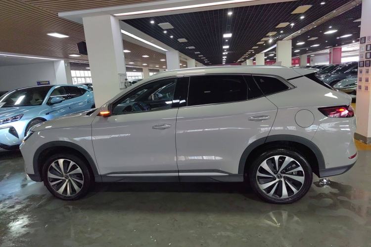 Used BYD Song PLUS New Energy 2023 Champion Edition EV 605KM Flagship PLUS