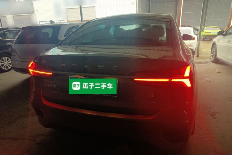 Used Roewe i5 2021 1.5L CVT Starry Edition
