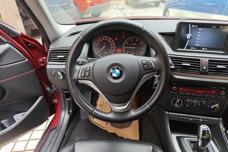 Used BMW X1 2014 sDrive18i Fashion Model