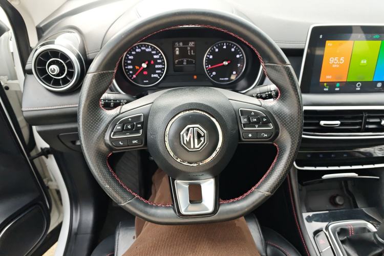 Used MG HS 2018 20T Manual Two-Wheel Drive Hormone-Driven Edition China V Standard