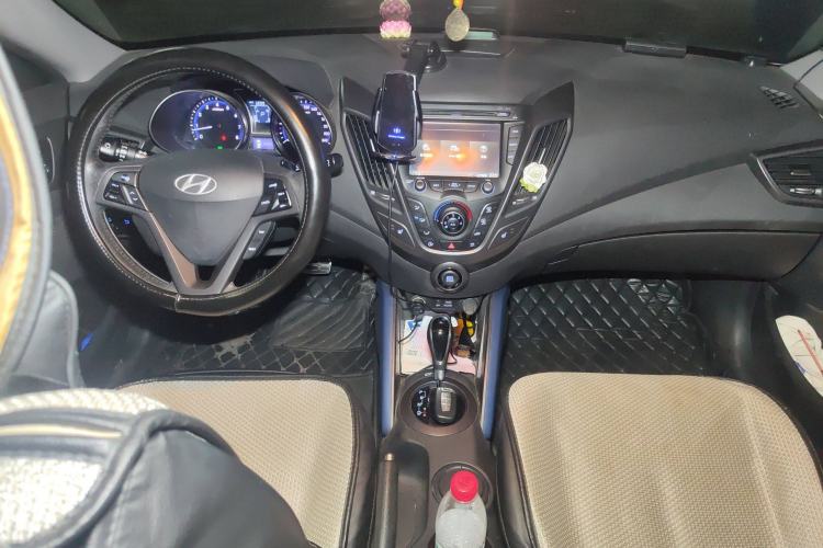 Used Hyundai Veloster 2012 1.6T Automatic Luxury Edition
