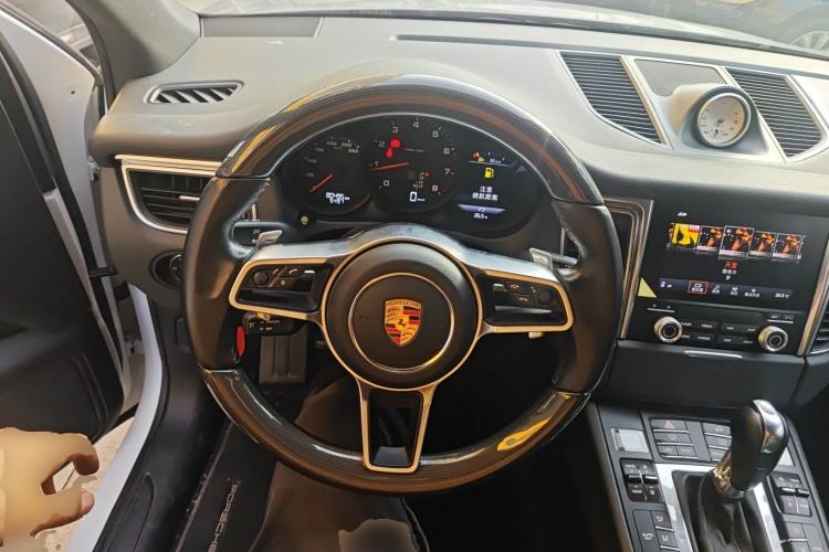 Used Porsche Macan 2017 Macan 2.0T Steering Wheel