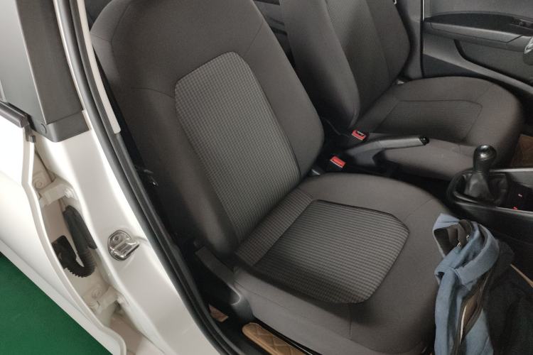 Used Volkswagen Santana 2019 1.5L Manual Fashion Edition China VI Standard
