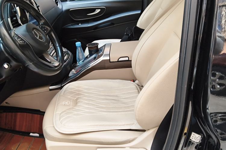 Used Mercedes-Benz Vito 2018 2.0T Business Version China VI Emission Standard Left Front Seat