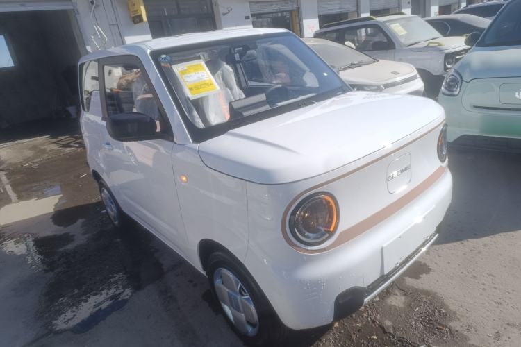 Used Geely Galaxy Panda 2024 Panda Mini 200km Endurance Bear
