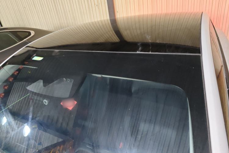 Used XPeng P7 2022 625E Roof