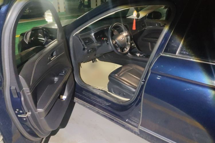 Used Ford Taurus 2017 EcoBoost 180 Luxury Model