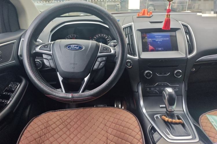 Used Ford Edge 2016 EcoBoost 245 Two-Wheel-Drive Titanium 7-Seater
